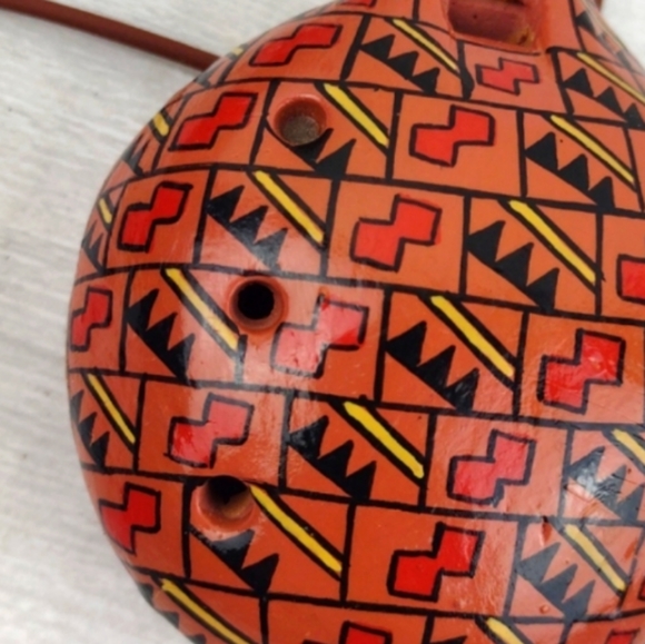 Peruvian Ocarina Clay Crafted Tribal Flute Brown Cord Necklace - Picture 7 of 10